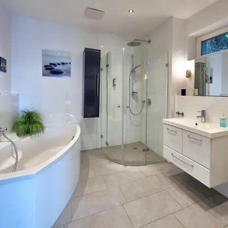 Ostseeresidenz - Wg 16 Mit Kamin, Sauna, Meerblick *